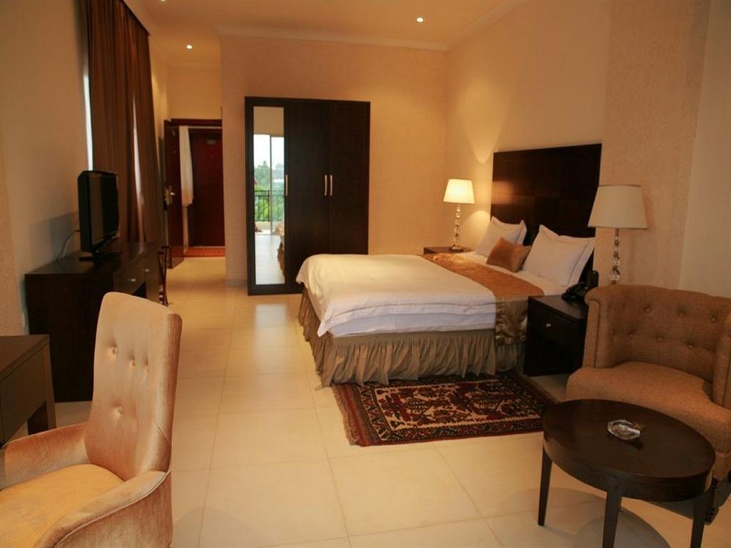 ברזוויל Mikhael'S Hotel חדר תמונה
