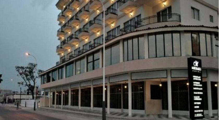 ברזוויל Mikhael'S Hotel מראה חיצוני תמונה